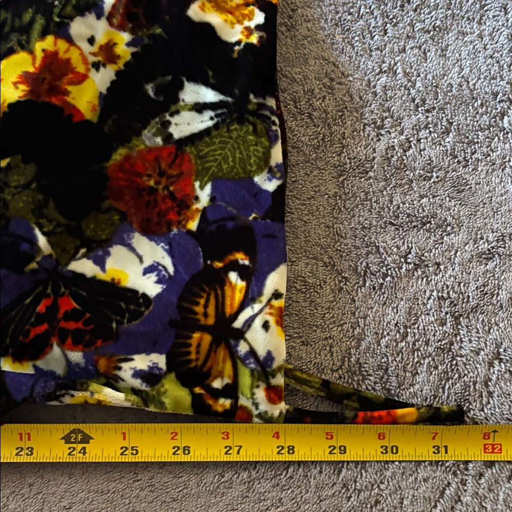 NWT Urban Outfitters Mallory Black Floral‎ Velvet Cowl Neck Slip Dress Size S - Picture 9 of 9